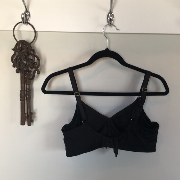 Hot Milk Black Nursing Bra - 36 E - Picture 2 of 3